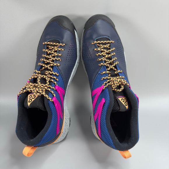 nike acg sneakerboot